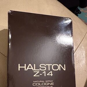 Halston Heritage Z-14 Natural Spray Cologne in Black Box